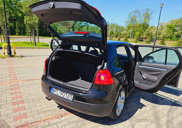 Volkswagen Golf cena 27600 przebieg: 180000, rok produkcji 2004 z Suraż małe 254